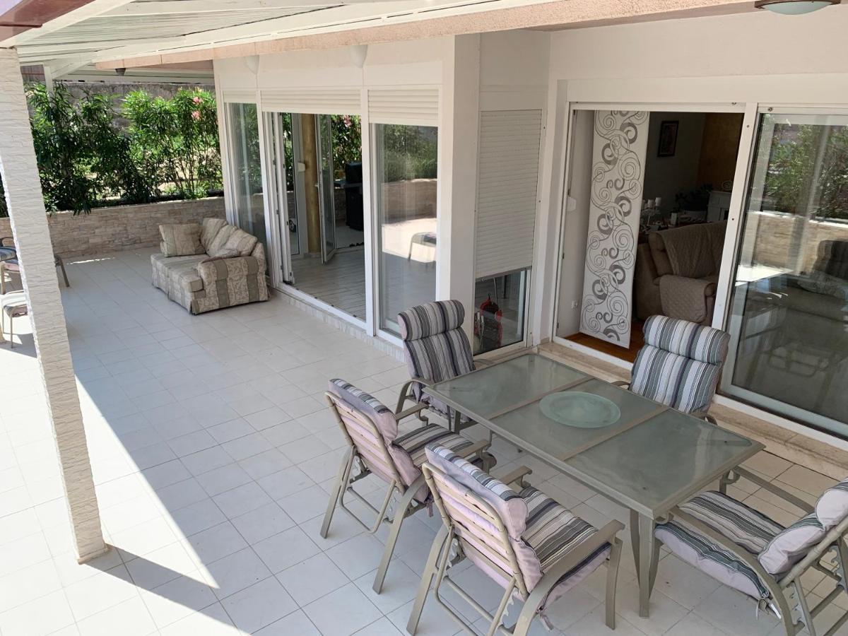 Apartment Relax Whit Big Terrace 170M2 Near The Beach 스플리트 외부 사진