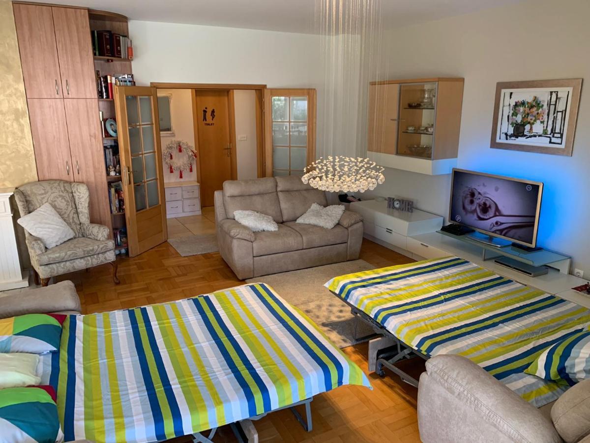 Apartment Relax Whit Big Terrace 170M2 Near The Beach 스플리트 외부 사진