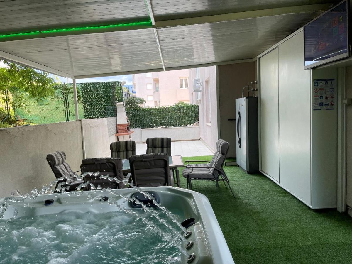 Apartment Relax Whit Big Terrace 170M2 Near The Beach 스플리트 외부 사진