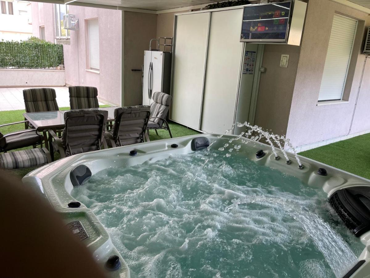 Apartment Relax Whit Big Terrace 170M2 Near The Beach 스플리트 외부 사진