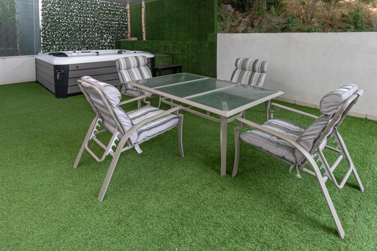 Apartment Relax Whit Big Terrace 170M2 Near The Beach 스플리트 외부 사진