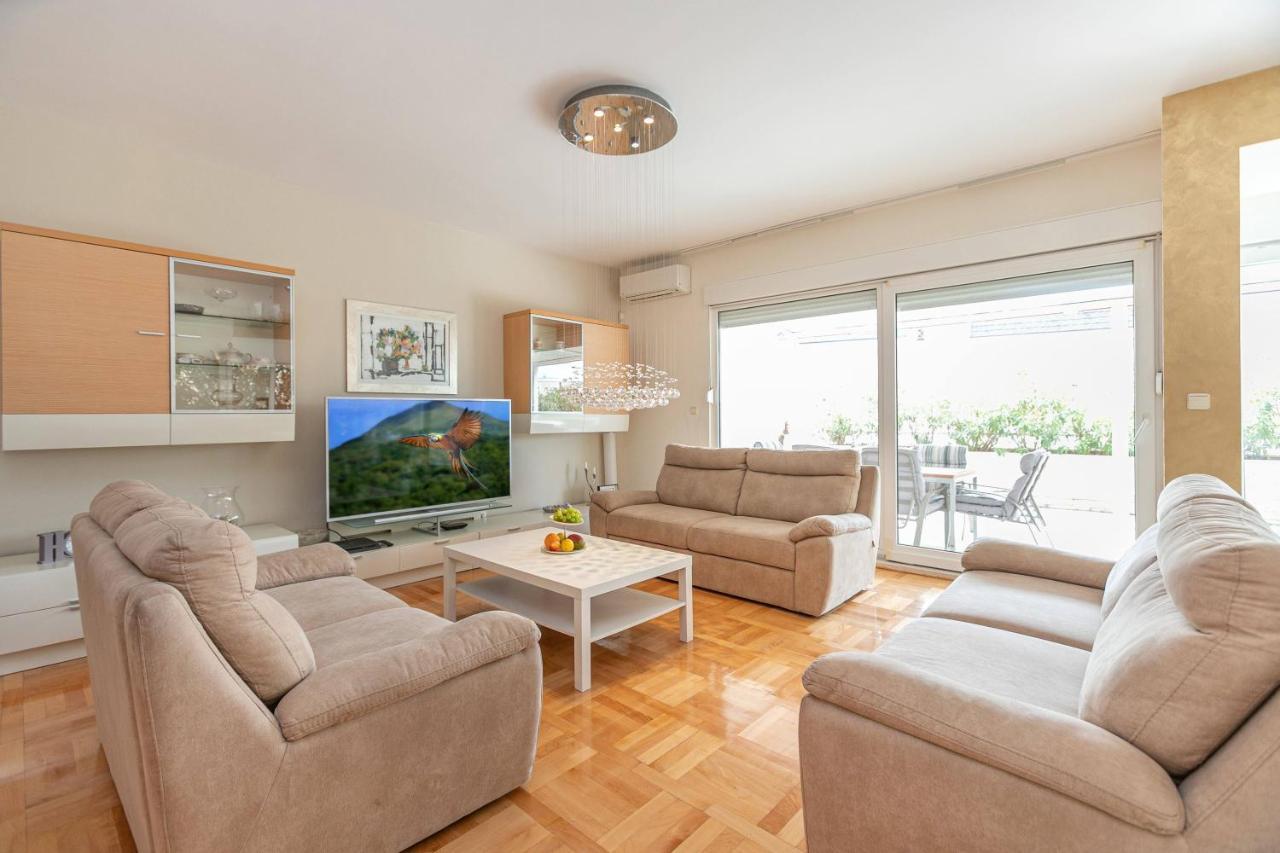 Apartment Relax Whit Big Terrace 170M2 Near The Beach 스플리트 외부 사진