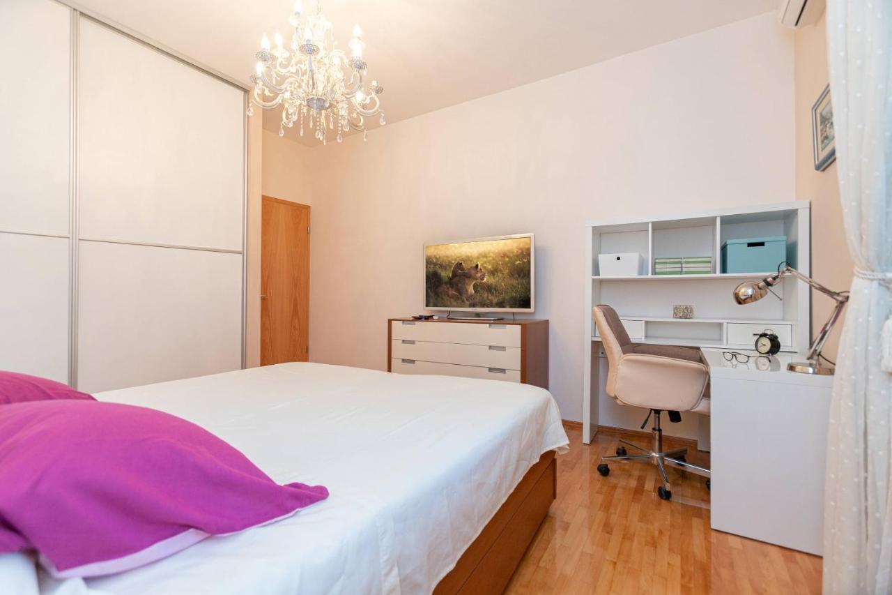 Apartment Relax Whit Big Terrace 170M2 Near The Beach 스플리트 외부 사진